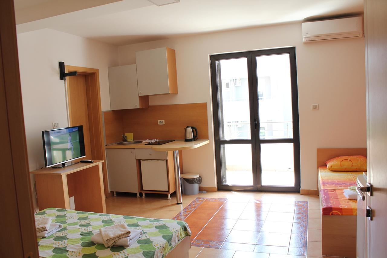 Apartments Mare บุดวา ภายนอก รูปภาพ